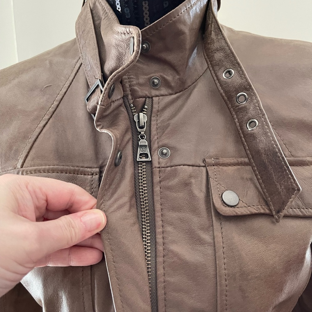 Danier Brown Utility Leather Jacket Size XS - Picture 6 of 16